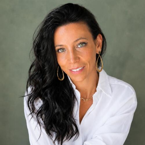 Laura MERCIER